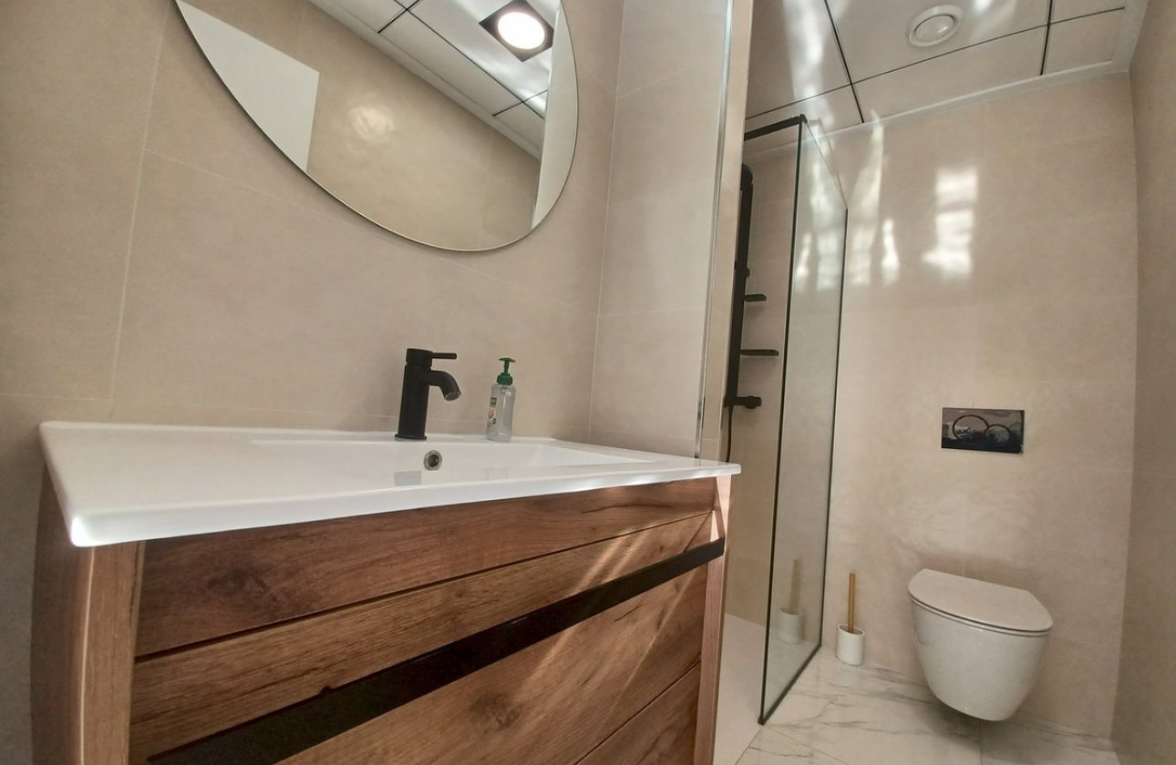 Használt ingatlanok - Apartman / lakás -
Orihuela - Punta Prima