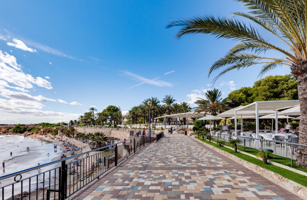 Használt ingatlanok - Apartman / lakás -
Orihuela - Punta Prima