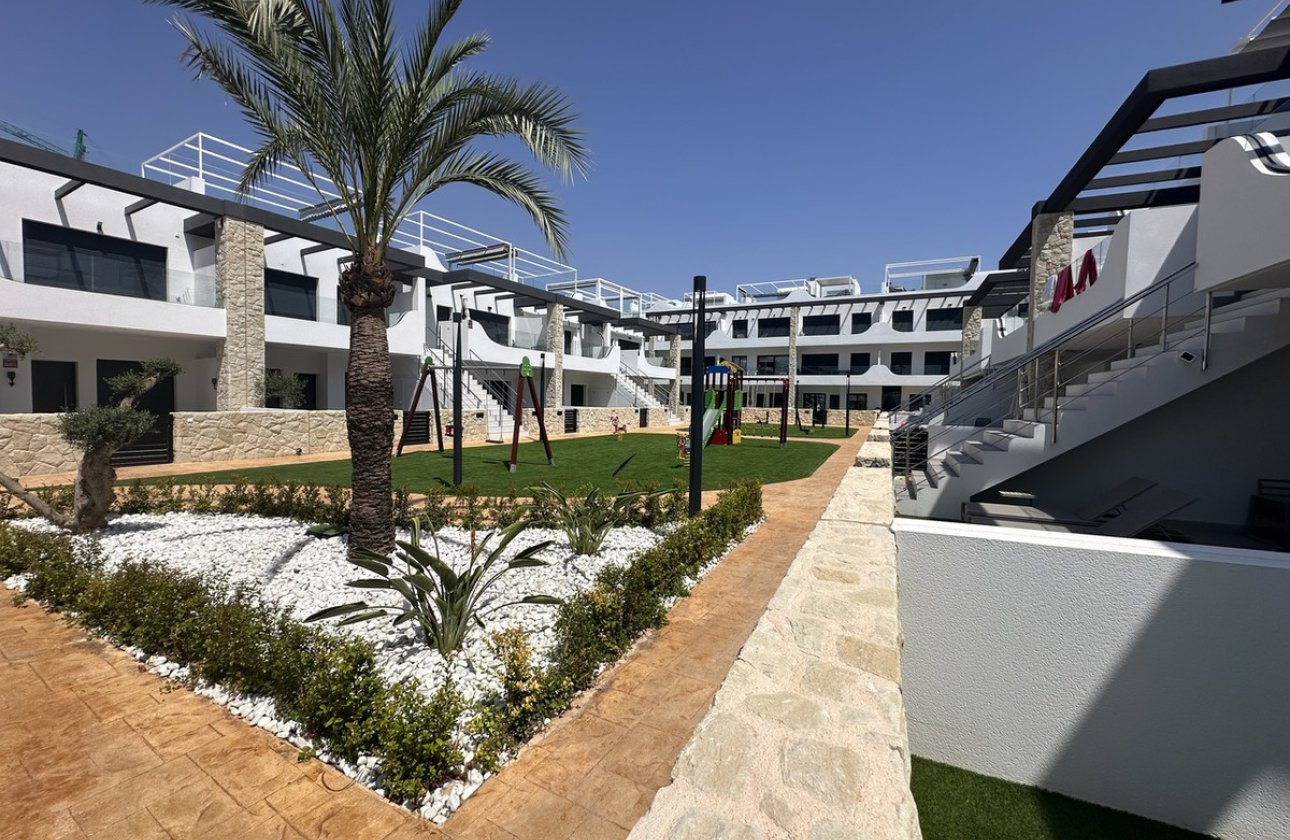 Használt ingatlanok - Apartman / lakás -
Orihuela - Punta Prima