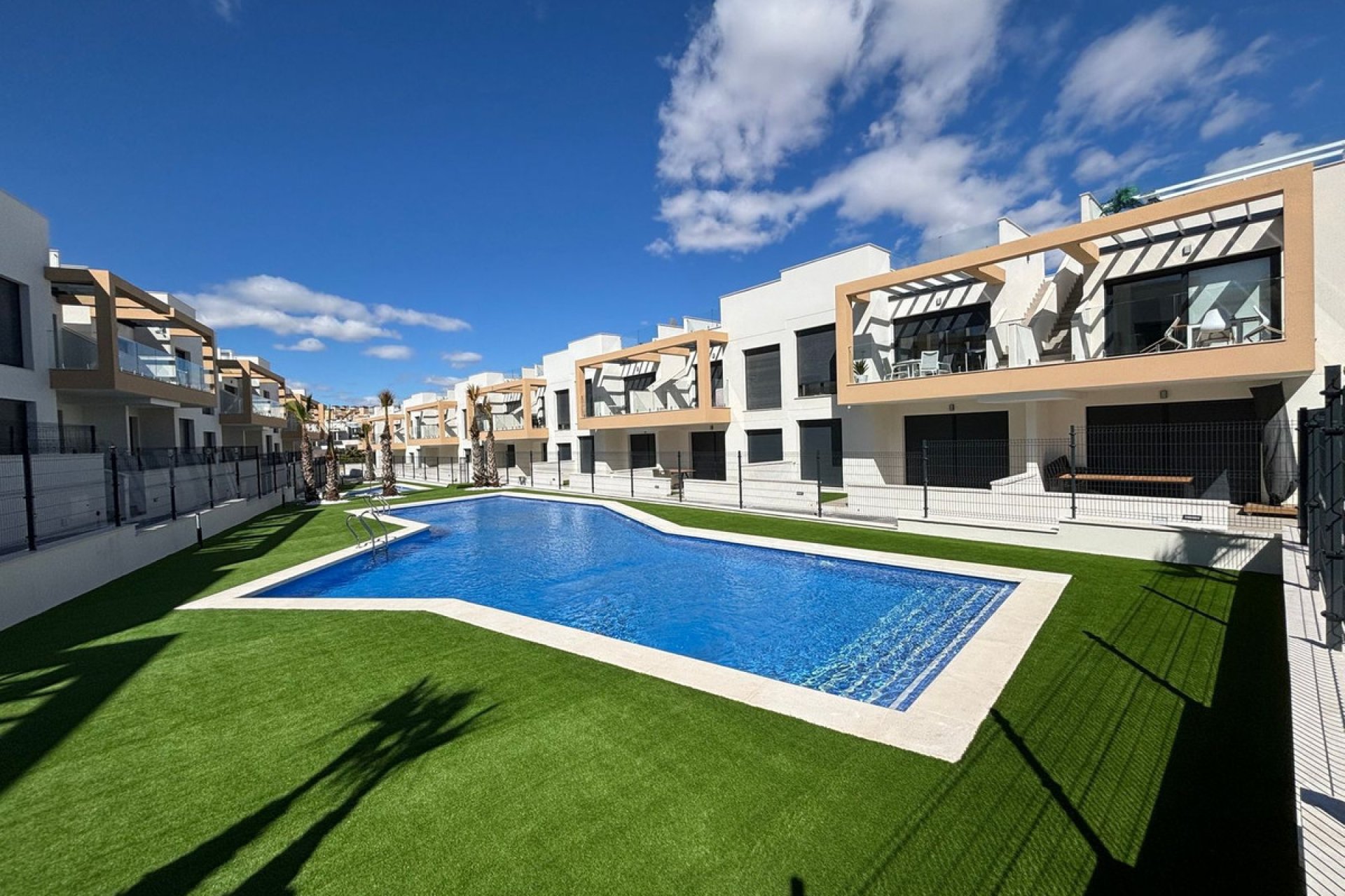 Használt ingatlanok - Apartman / lakás -
Orihuela - Villamartin