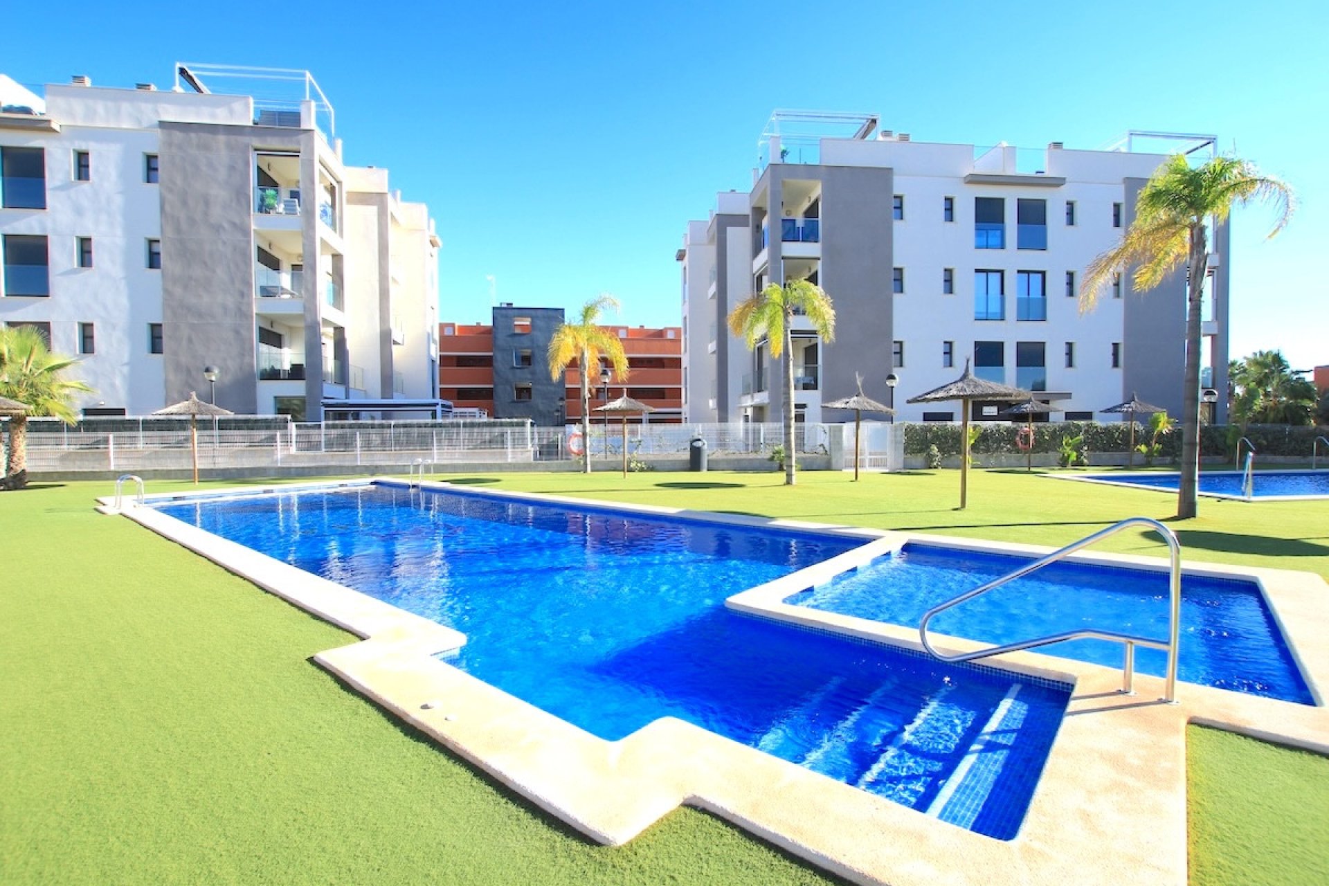 Használt ingatlanok - Apartman / lakás -
Orihuela - Villamartin