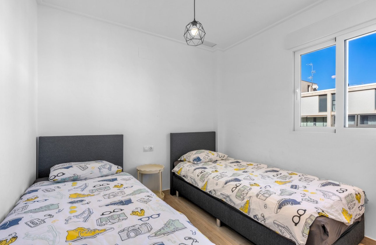 Használt ingatlanok - Apartman / lakás -
Orihuela - Villamartin