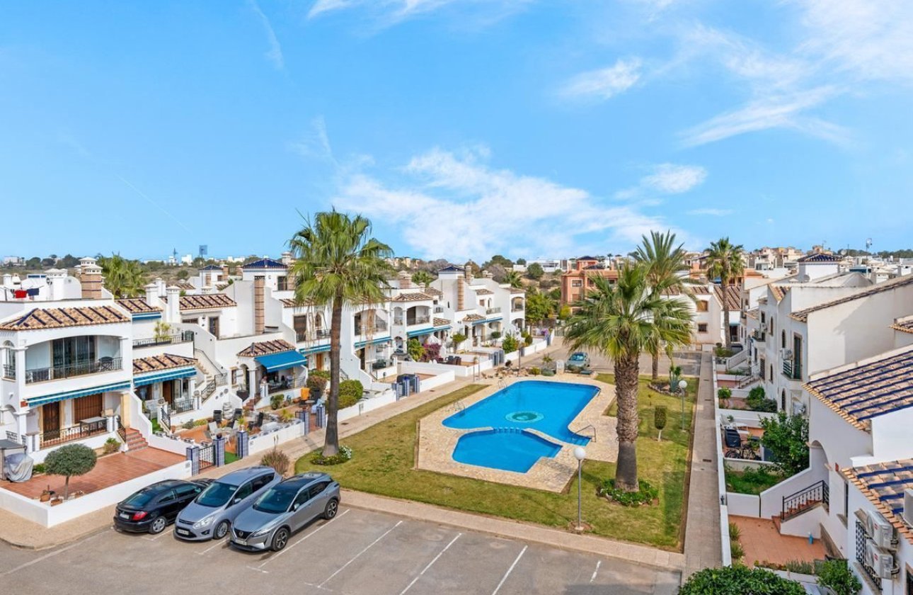Használt ingatlanok - Apartman / lakás -
Orihuela - Villamartin