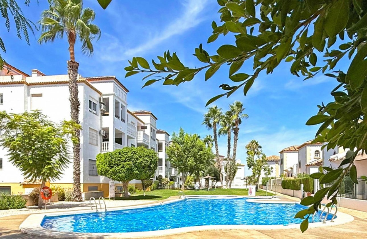 Használt ingatlanok - Apartman / lakás -
Orihuela - Villamartin