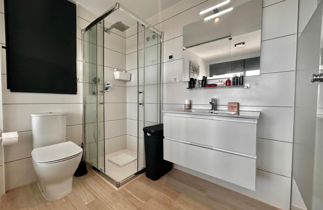 Használt ingatlanok - Apartman / lakás -
Orihuela - Villamartin