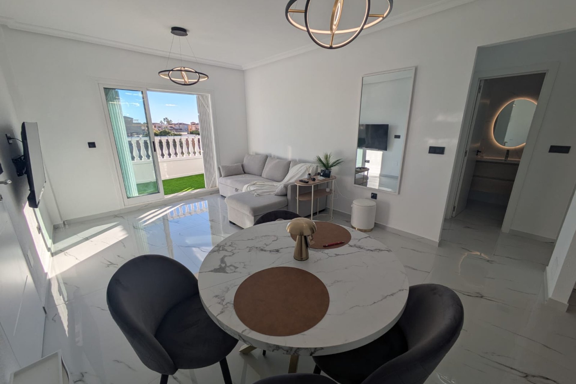 Használt ingatlanok - Apartman / lakás -
Playa Flamenca