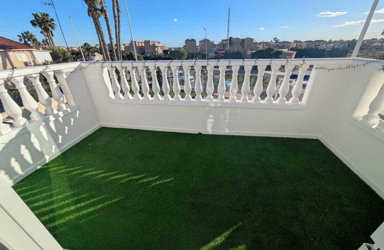 Használt ingatlanok - Apartman / lakás -
Playa Flamenca