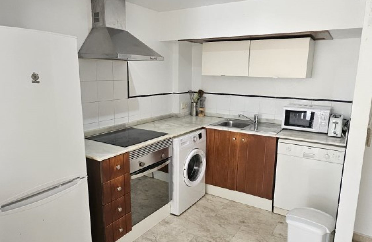 Használt ingatlanok - Apartman / lakás -
Punta Prima - La Entrada