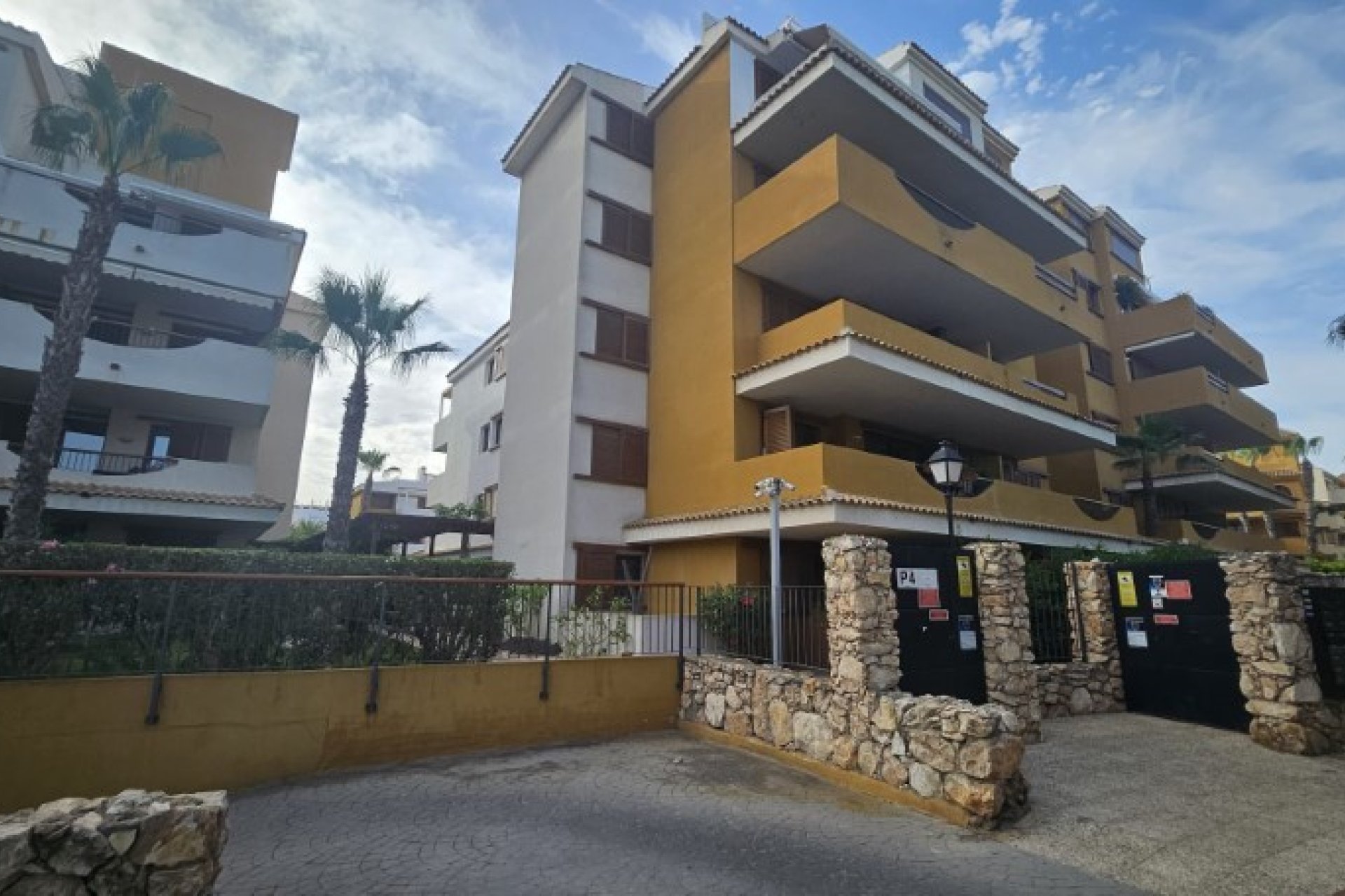 Használt ingatlanok - Apartman / lakás -
Punta Prima - La Entrada