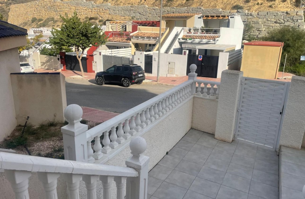 Használt ingatlanok - Apartman / lakás -
Rojales - Ciudad Quesada