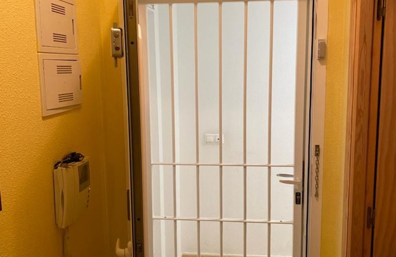 Használt ingatlanok - Apartman / lakás -
Rojales - Rojales Centro