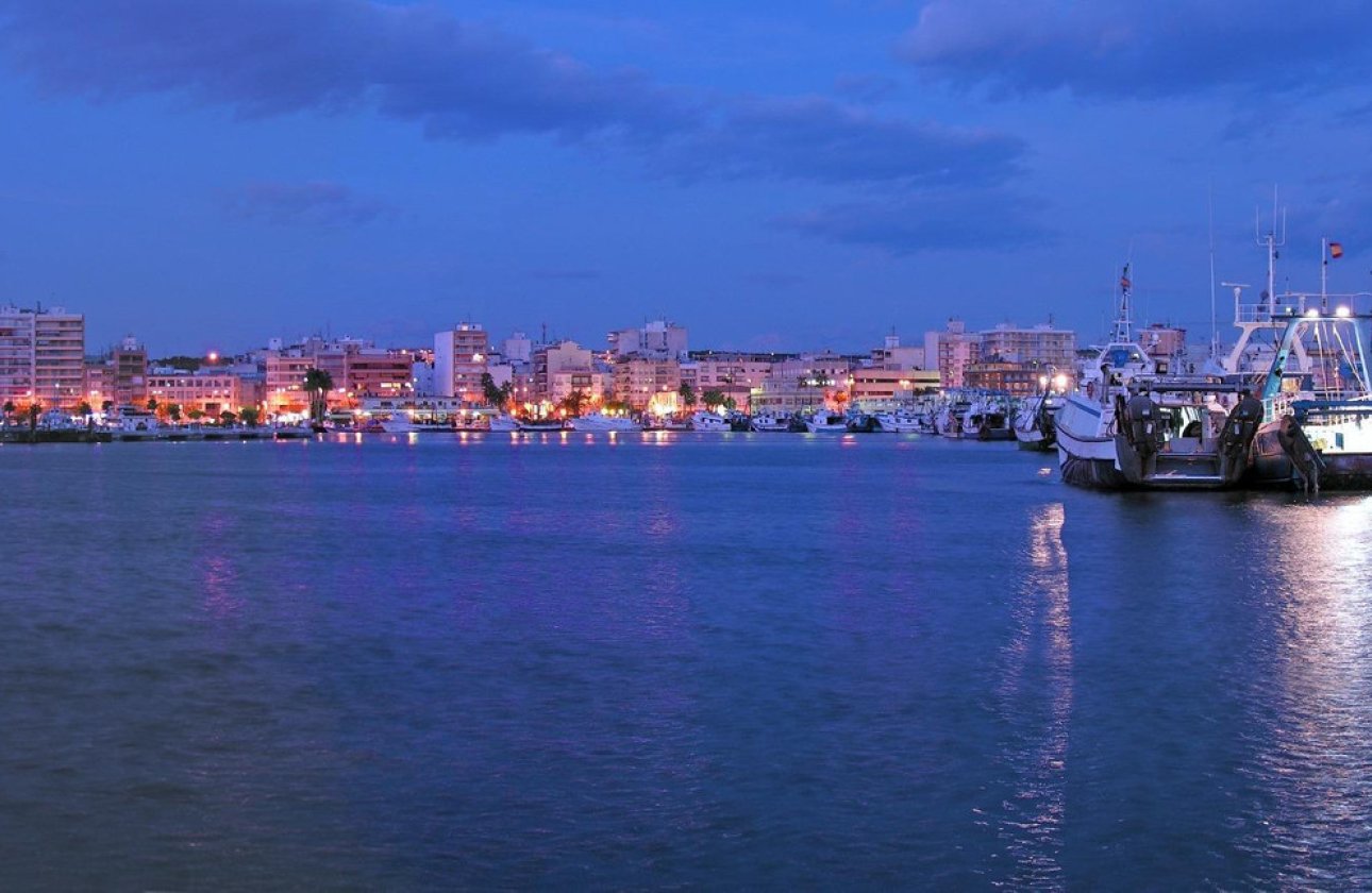 Használt ingatlanok - Apartman / lakás -
Santa Pola - Gran Alacant