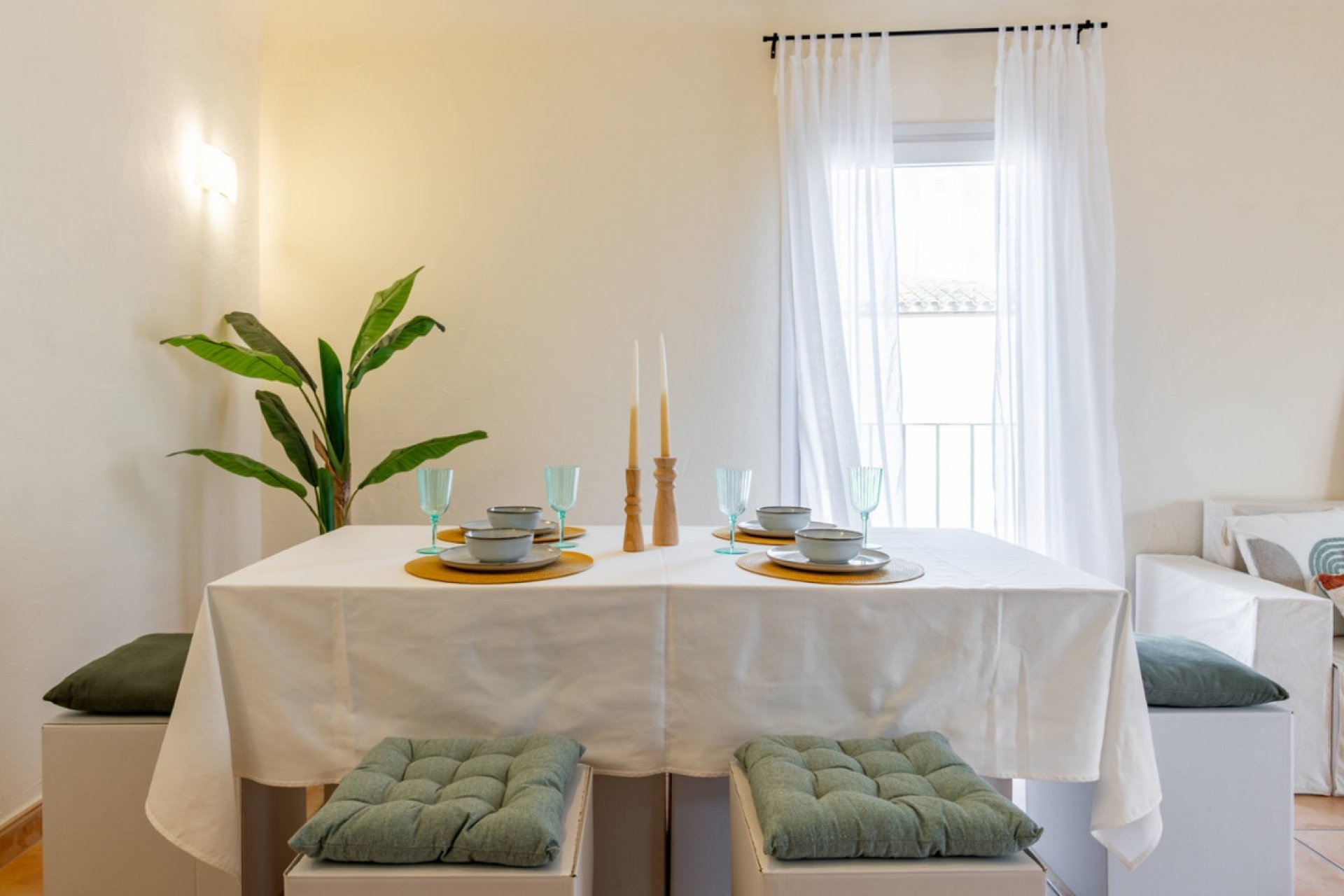 Használt ingatlanok - Apartman / lakás -
Teulada - Moraira