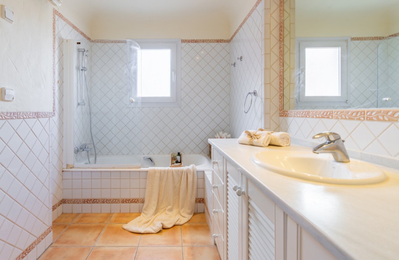 Használt ingatlanok - Apartman / lakás -
Teulada - Moraira