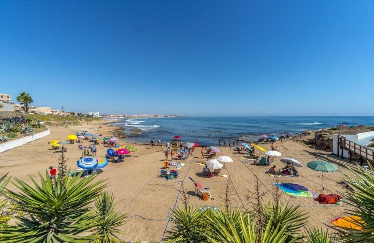 Használt ingatlanok - Apartman / lakás -
Torrevieja - Cabo Cervera