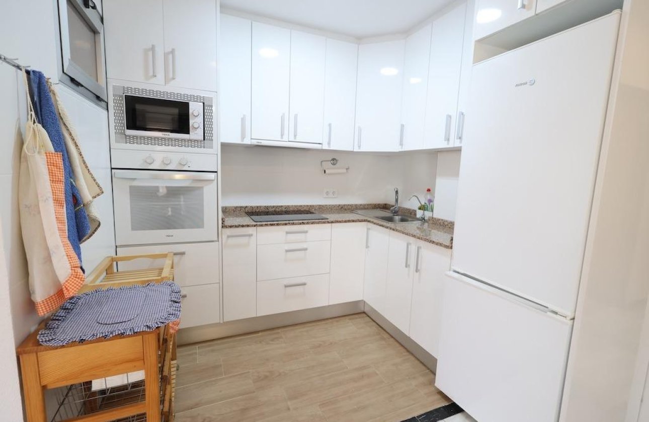 Használt ingatlanok - Apartman / lakás -
Torrevieja - La Mata pueblo
