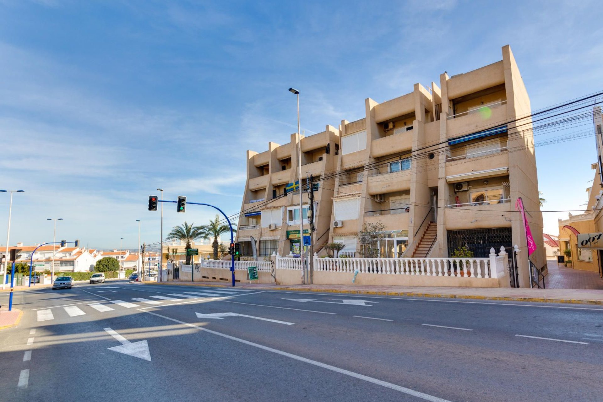 Használt ingatlanok - Apartman / lakás -
Torrevieja - La Mata