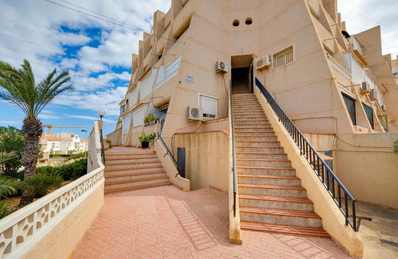 Használt ingatlanok - Apartman / lakás -
Torrevieja - La Mata