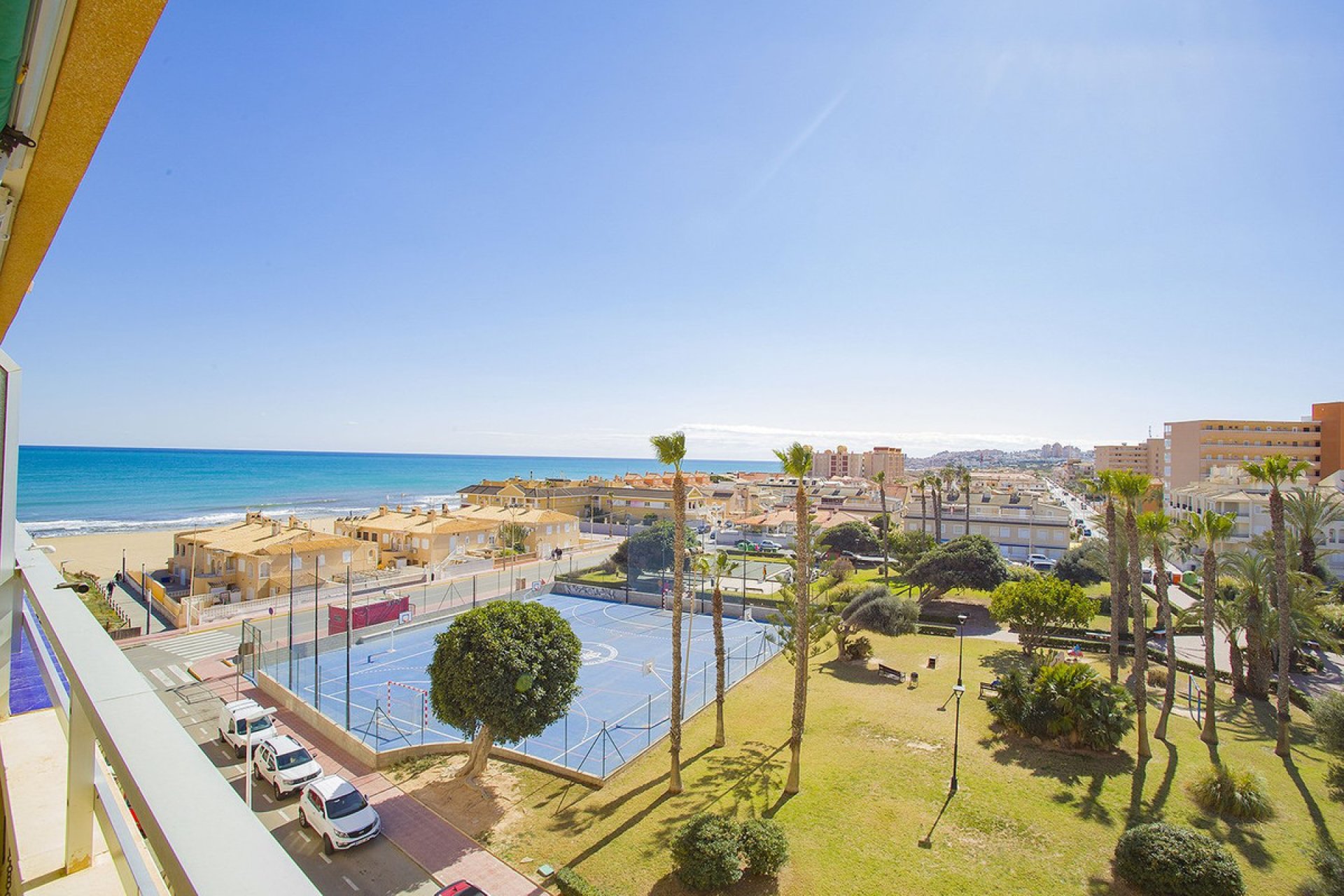 Használt ingatlanok - Apartman / lakás -
Torrevieja - La Mata