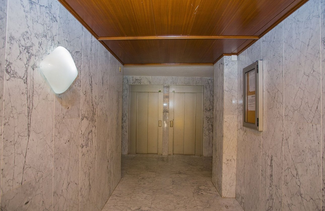 Használt ingatlanok - Apartman / lakás -
Torrevieja - La Mata