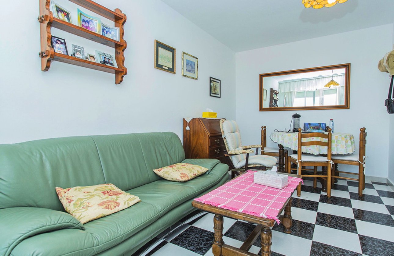 Használt ingatlanok - Apartman / lakás -
Torrevieja - La Mata