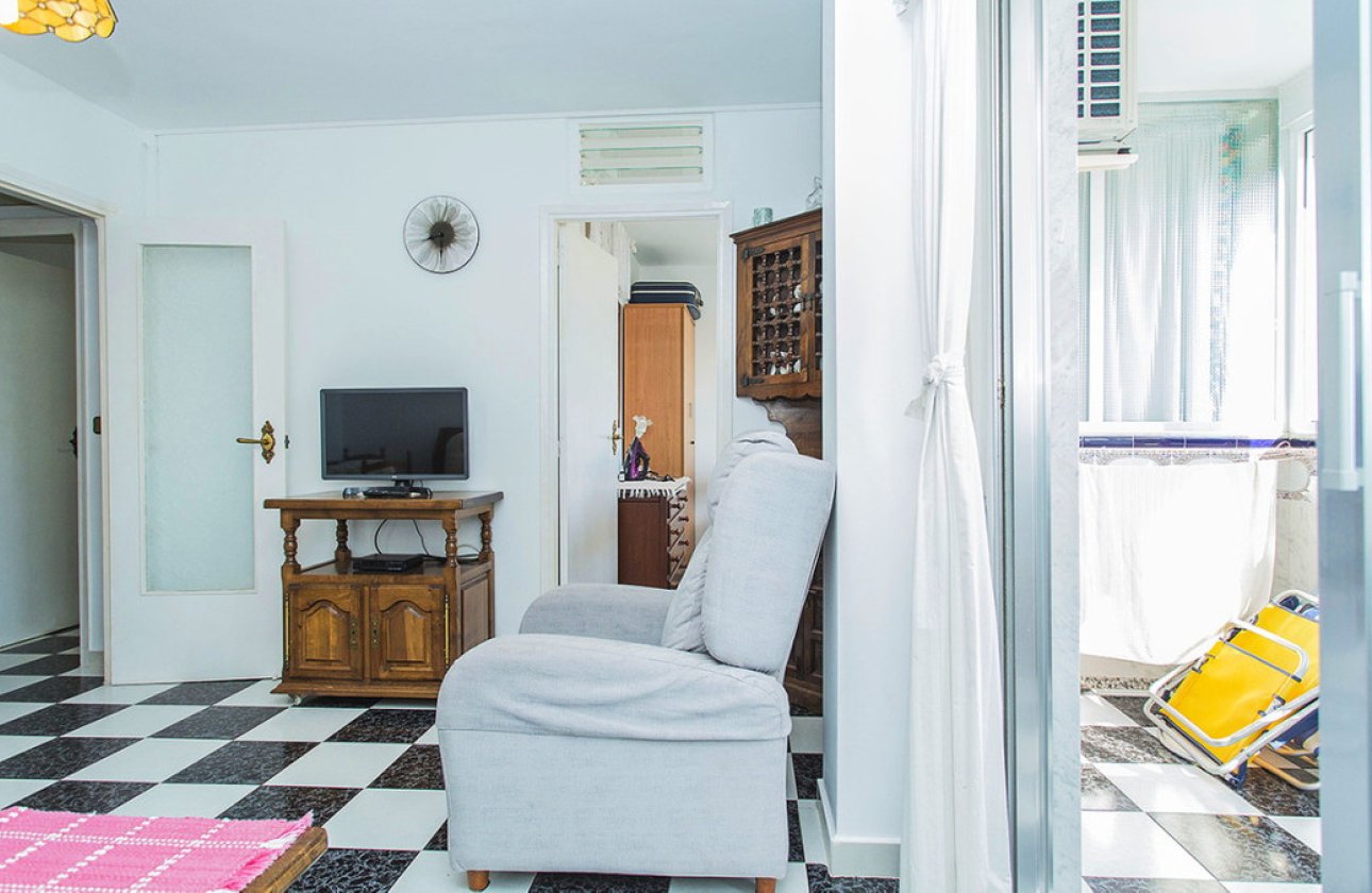 Használt ingatlanok - Apartman / lakás -
Torrevieja - La Mata