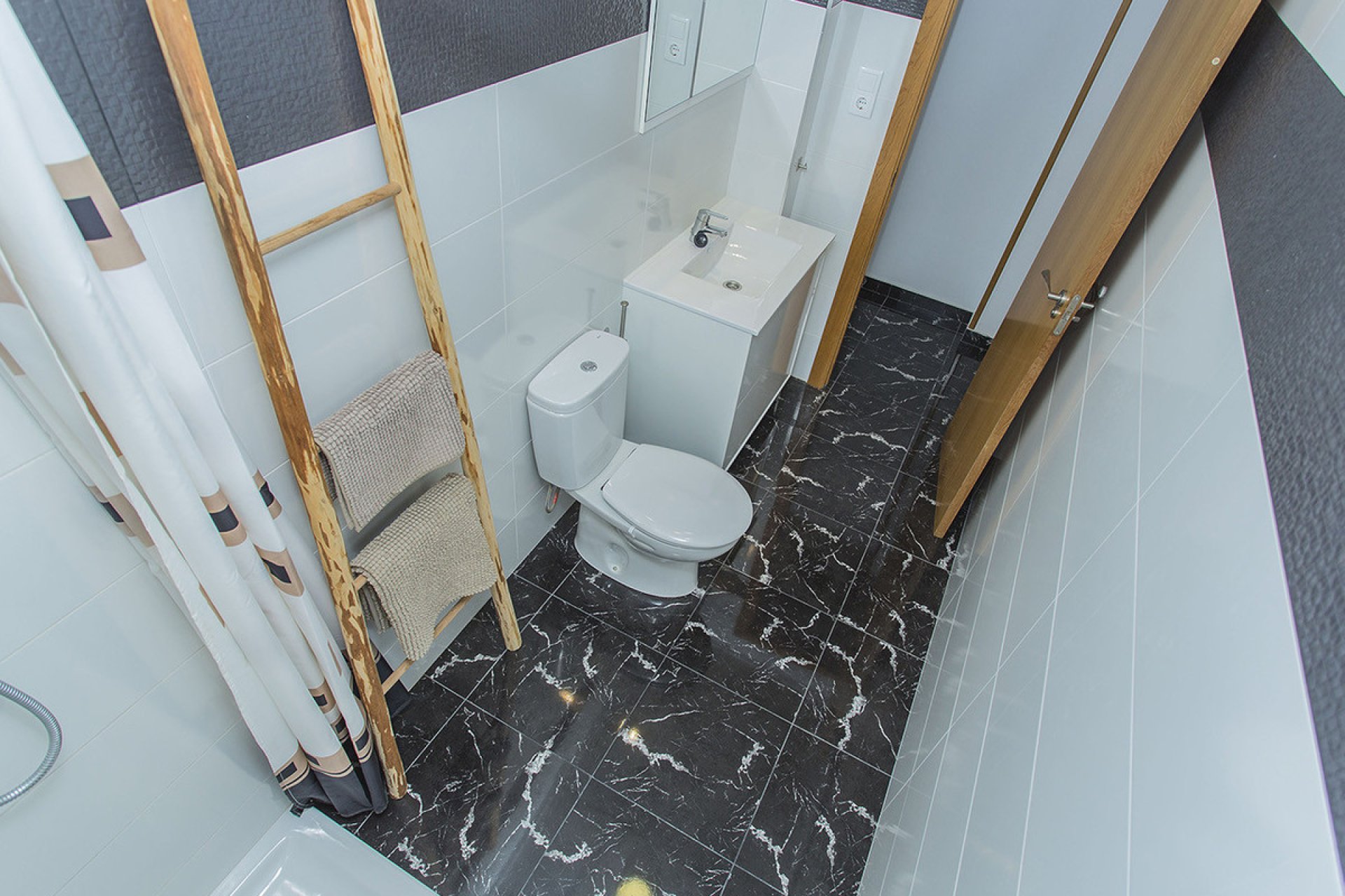 Használt ingatlanok - Apartman / lakás -
Torrevieja - La Mata