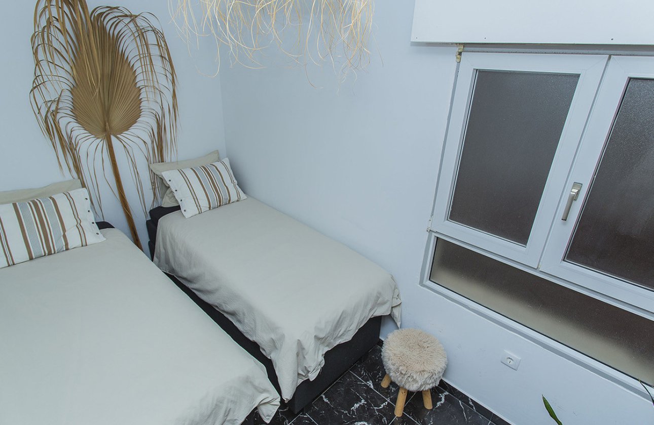 Használt ingatlanok - Apartman / lakás -
Torrevieja - La Mata