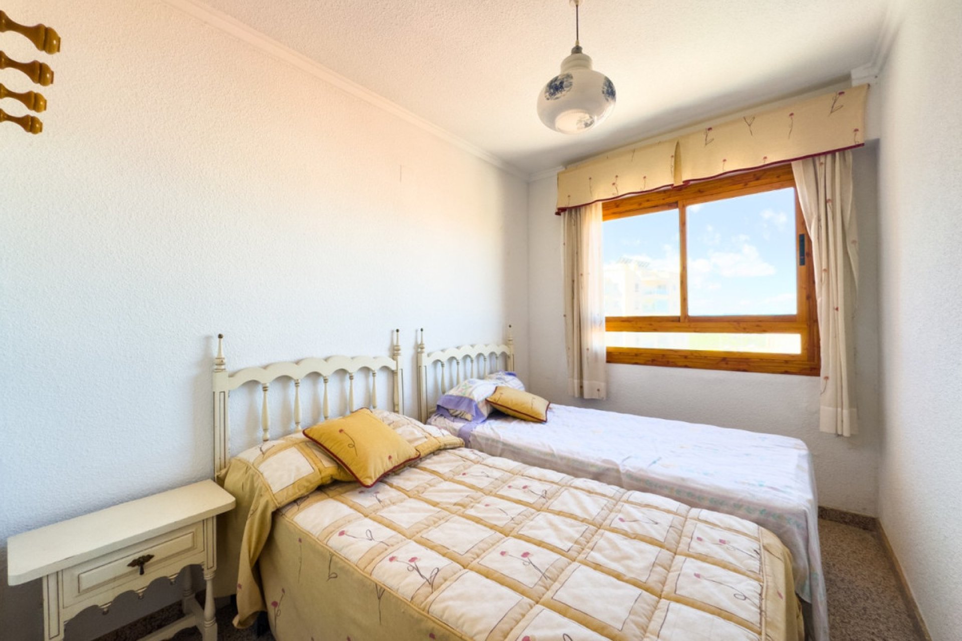 Használt ingatlanok - Apartman / lakás -
Torrevieja - La Mata
