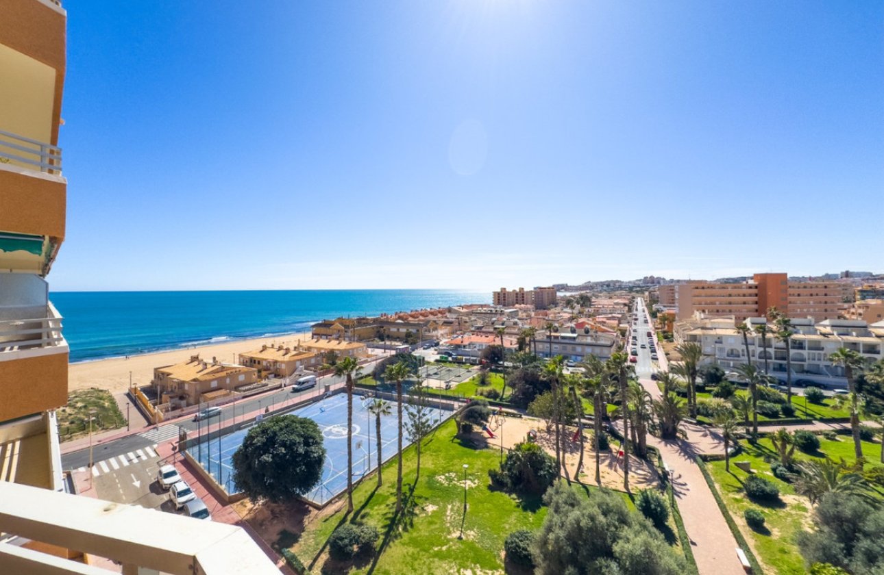 Használt ingatlanok - Apartman / lakás -
Torrevieja - La Mata