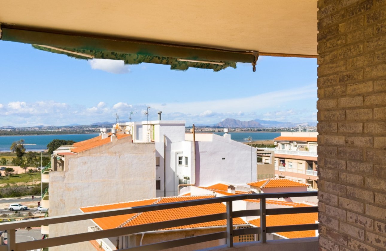 Használt ingatlanok - Apartman / lakás -
Torrevieja - La Mata