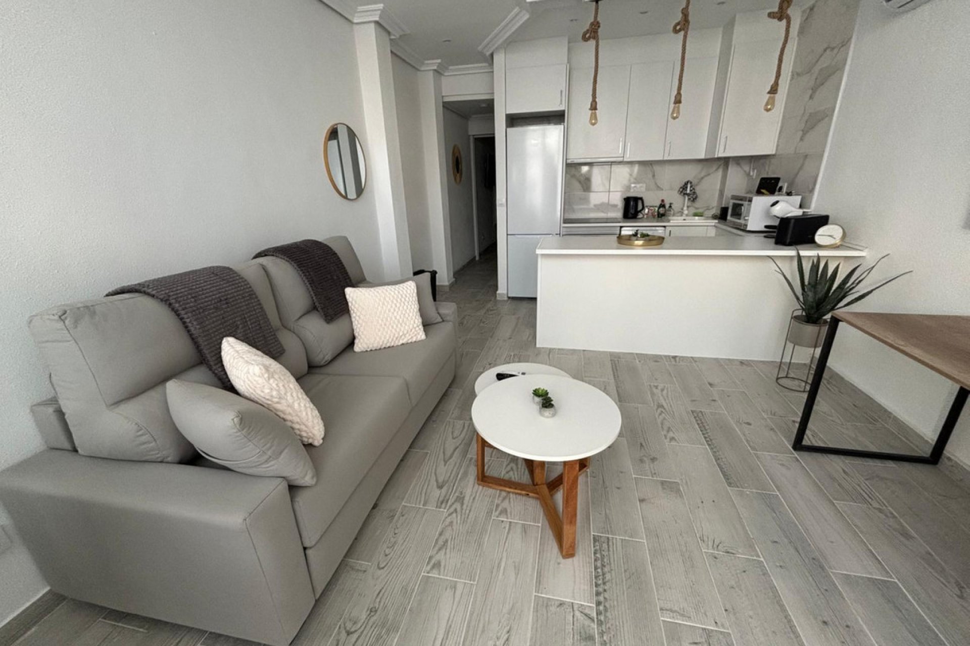 Használt ingatlanok - Apartman / lakás -
Torrevieja - La Mata