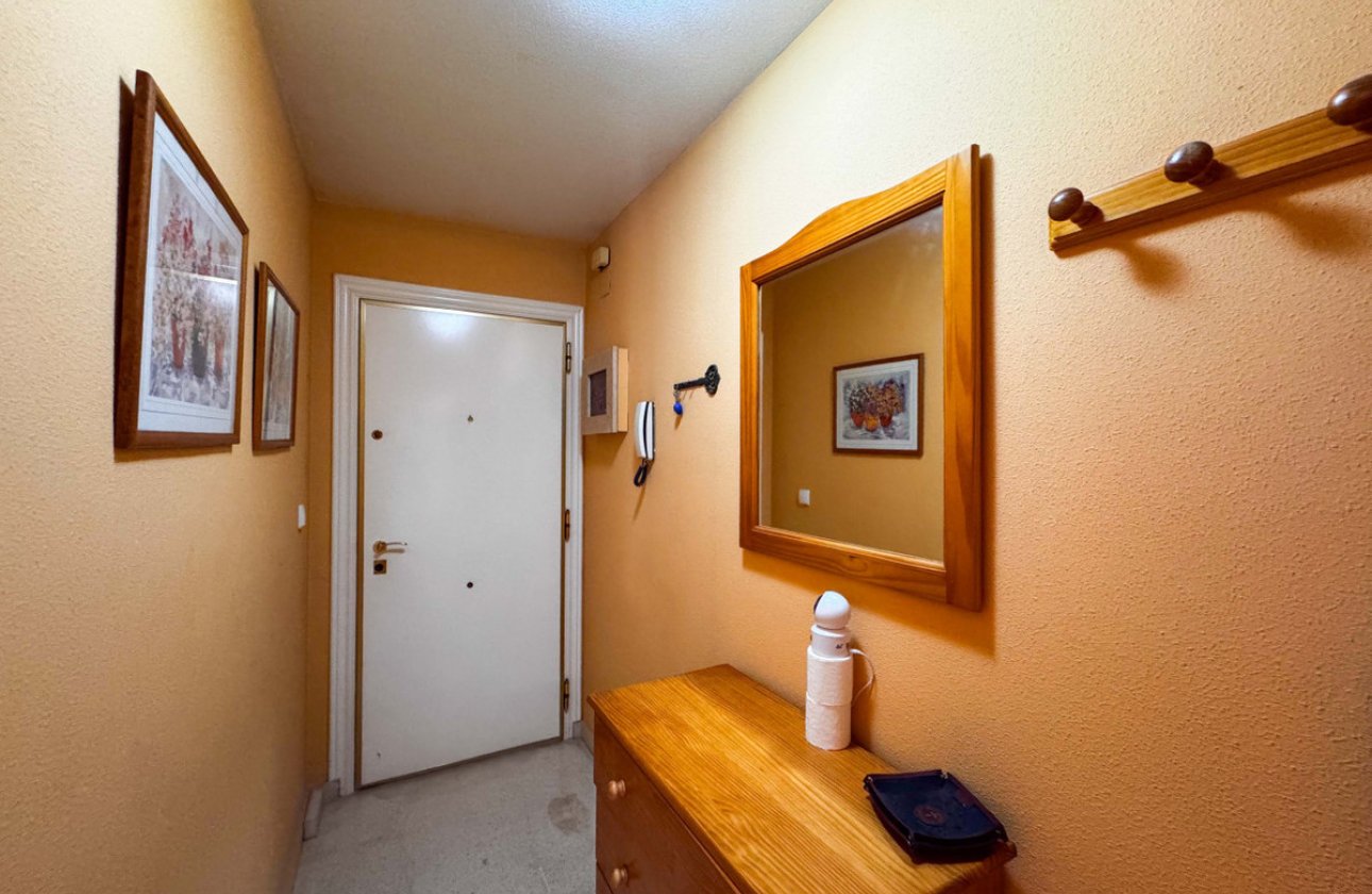 Használt ingatlanok - Apartman / lakás -
Torrevieja - La Mata