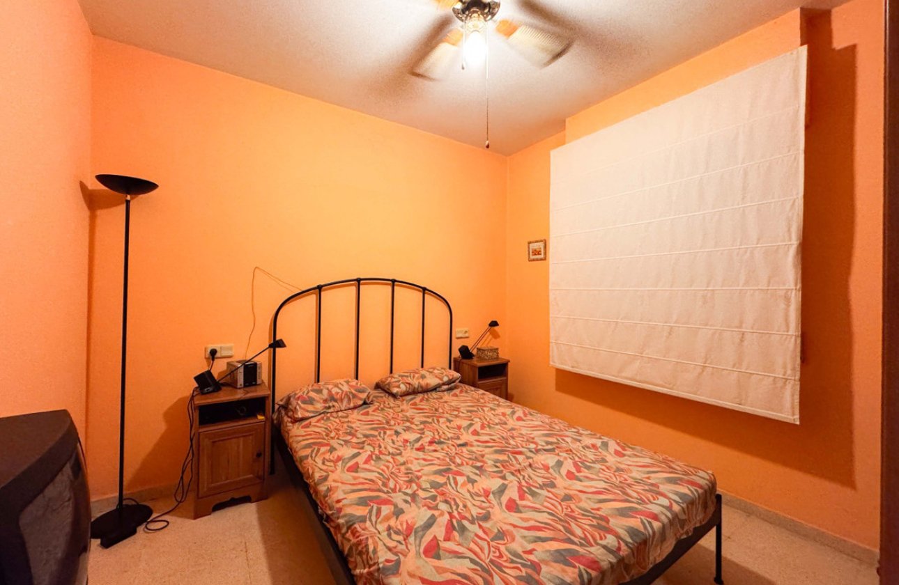 Használt ingatlanok - Apartman / lakás -
Torrevieja - La Mata