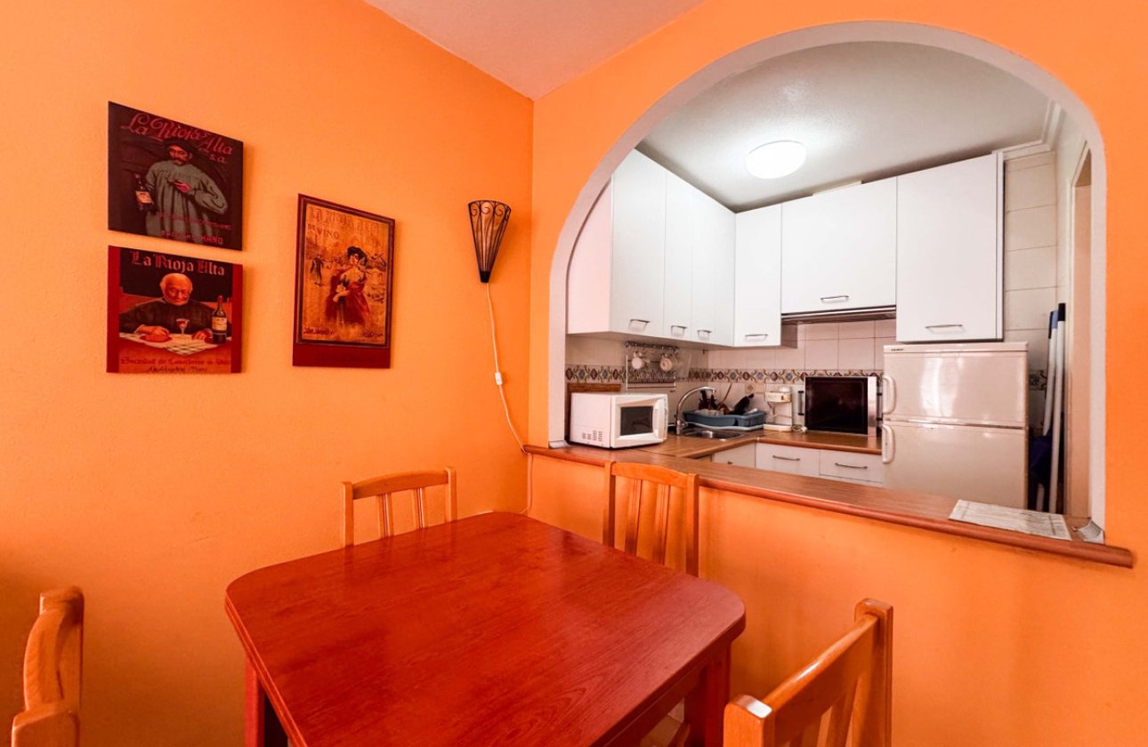 Használt ingatlanok - Apartman / lakás -
Torrevieja - La Mata