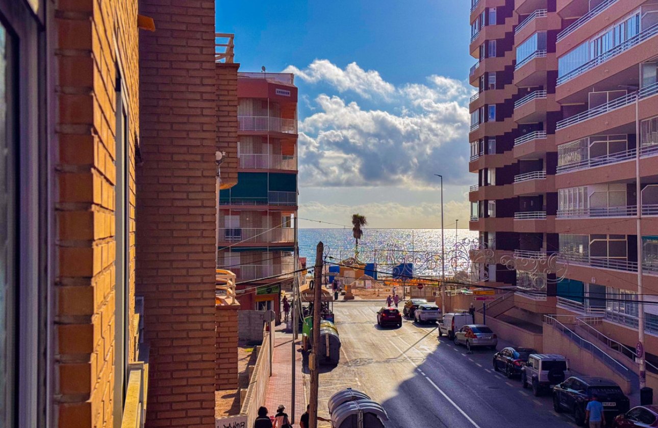 Használt ingatlanok - Apartman / lakás -
Torrevieja - La Mata