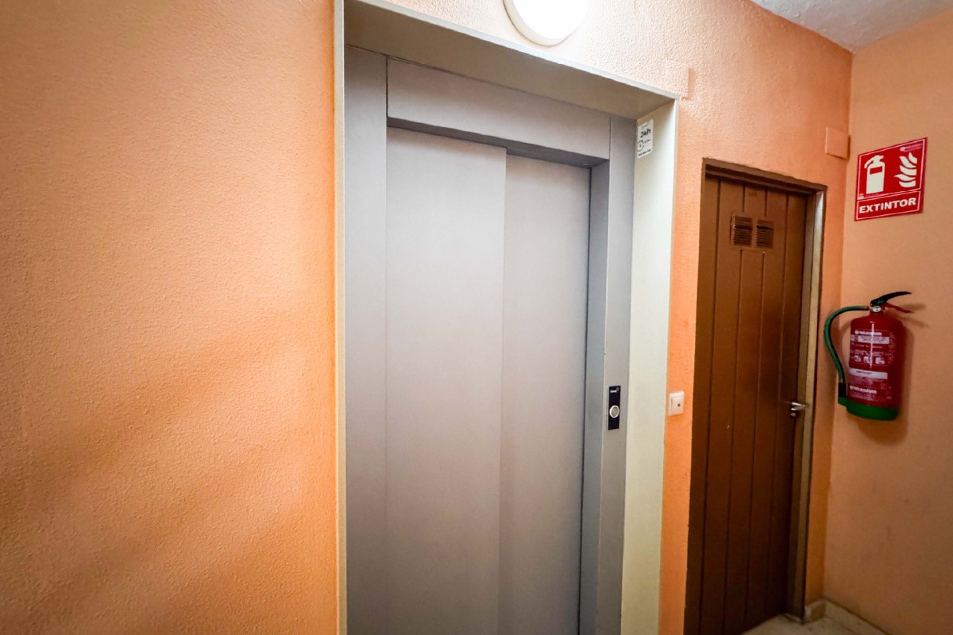 Használt ingatlanok - Apartman / lakás -
Torrevieja - La Mata