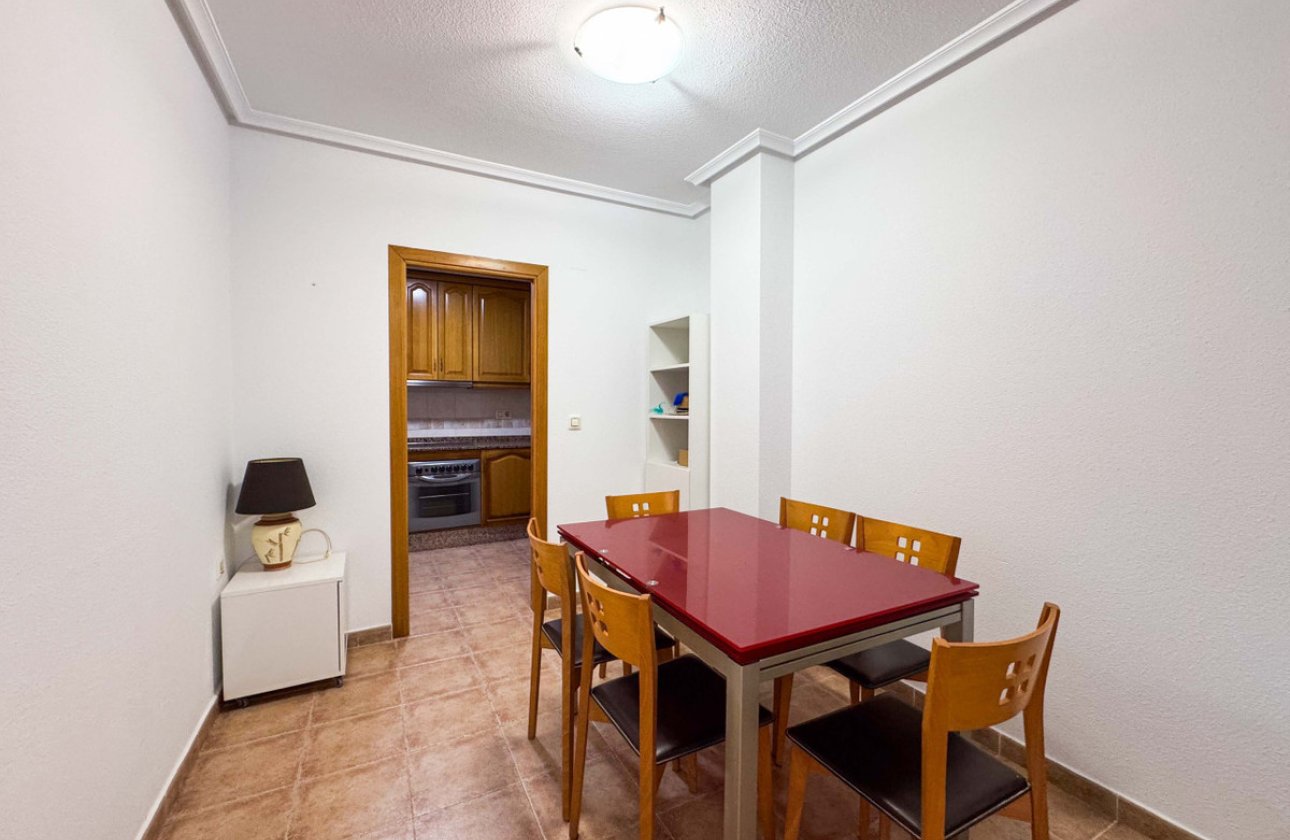 Használt ingatlanok - Apartman / lakás -
Torrevieja - La Mata