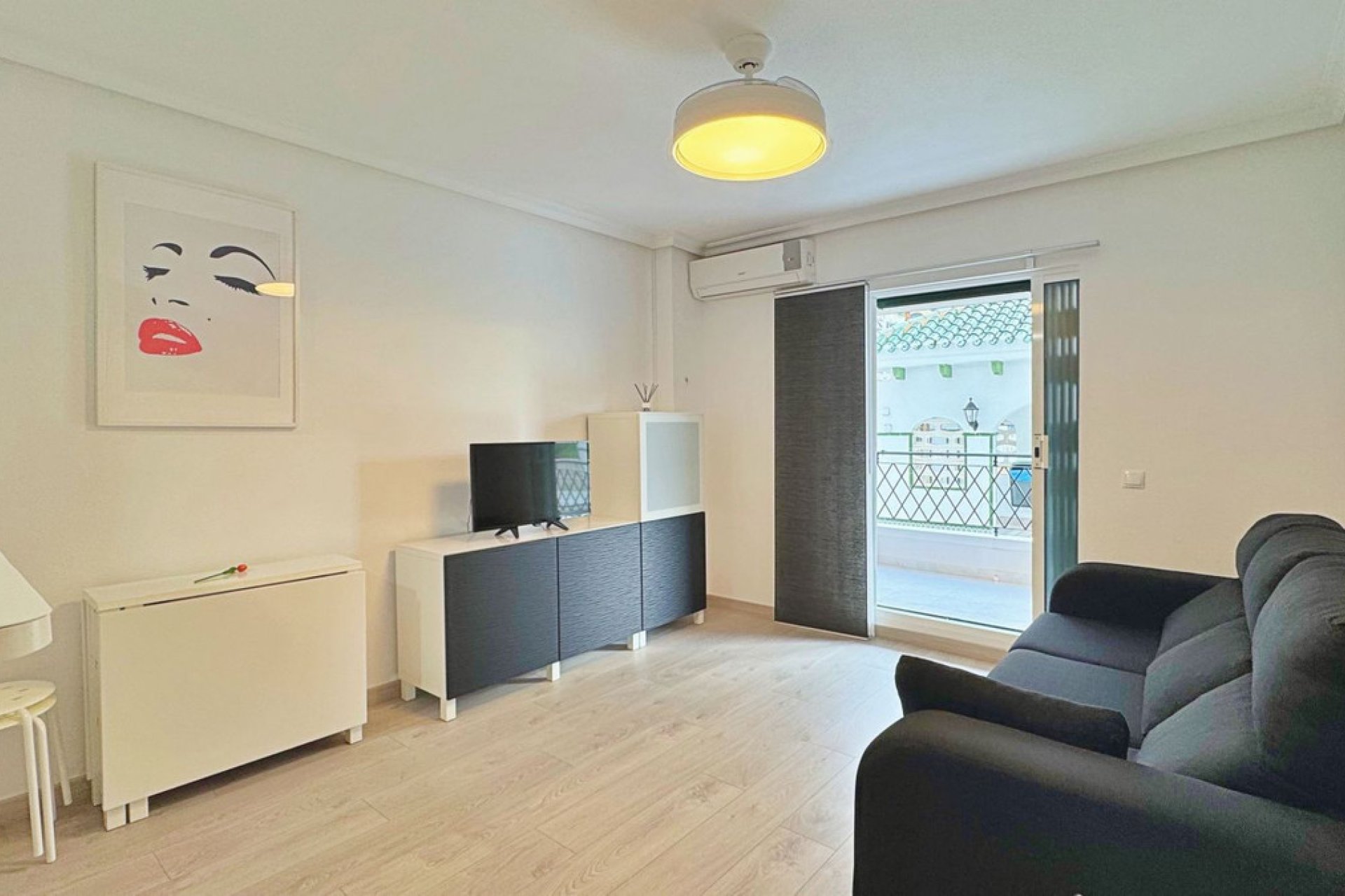 Használt ingatlanok - Apartman / lakás -
Torrevieja - La Mata