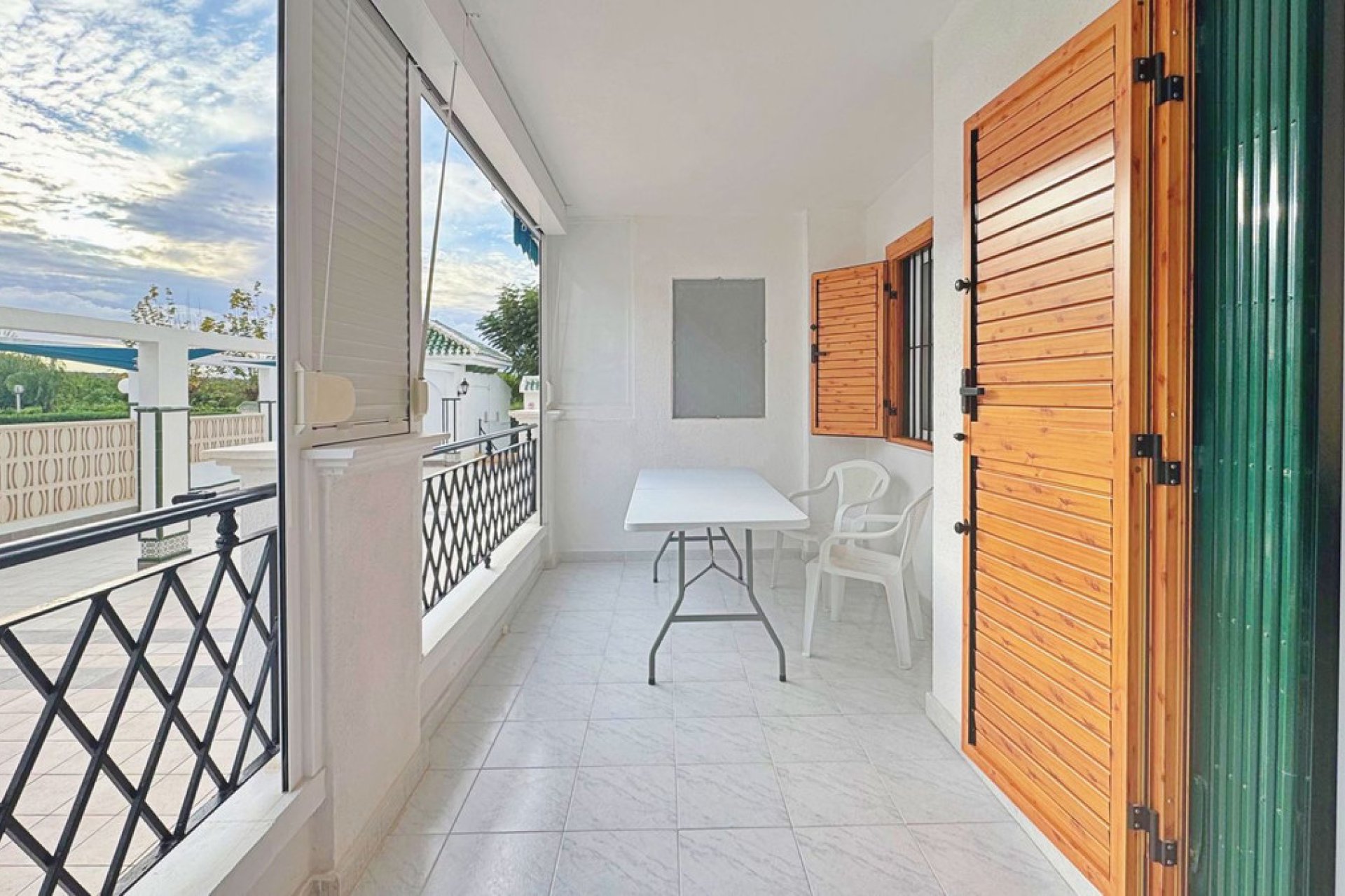 Használt ingatlanok - Apartman / lakás -
Torrevieja - La Mata