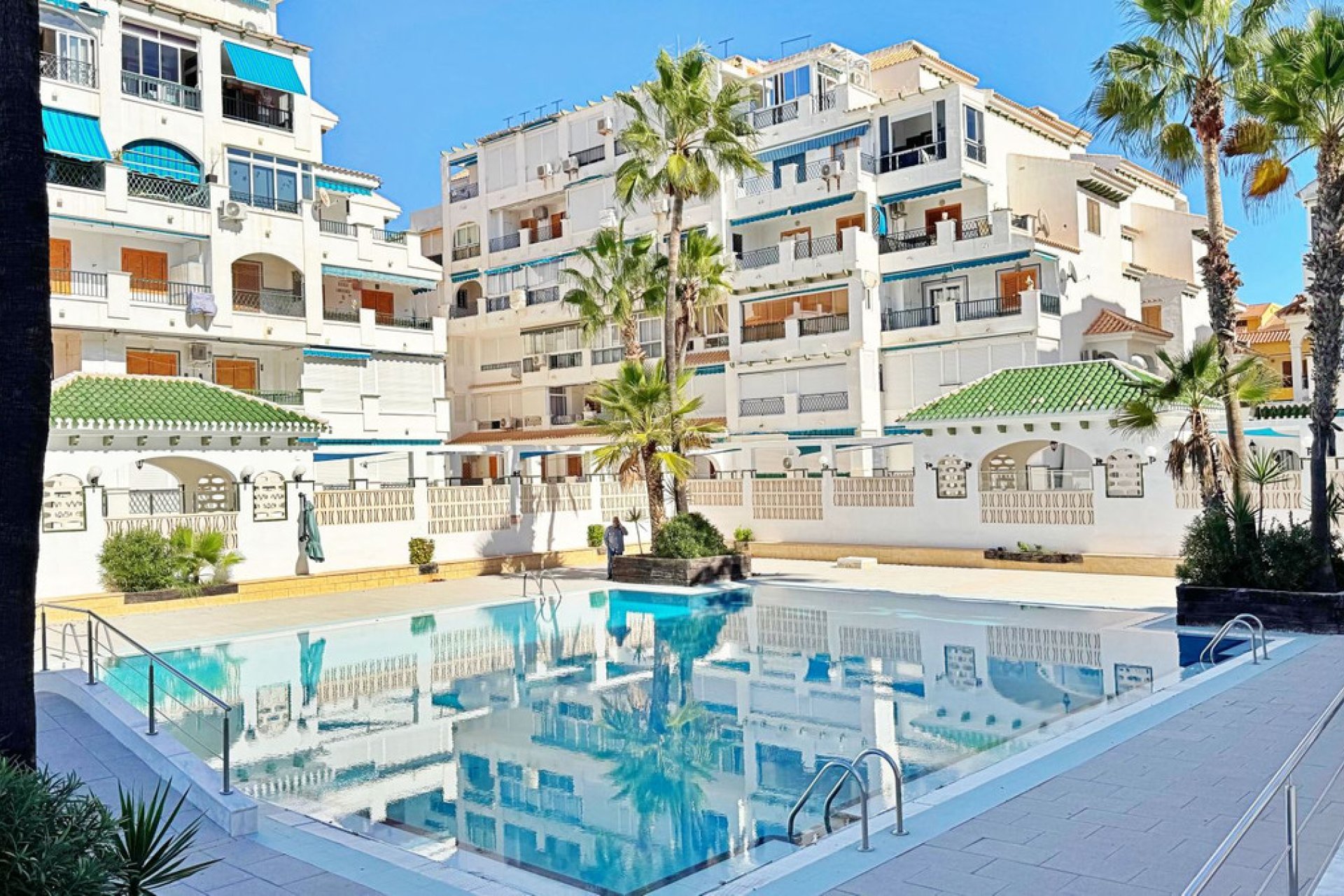 Használt ingatlanok - Apartman / lakás -
Torrevieja - La Mata