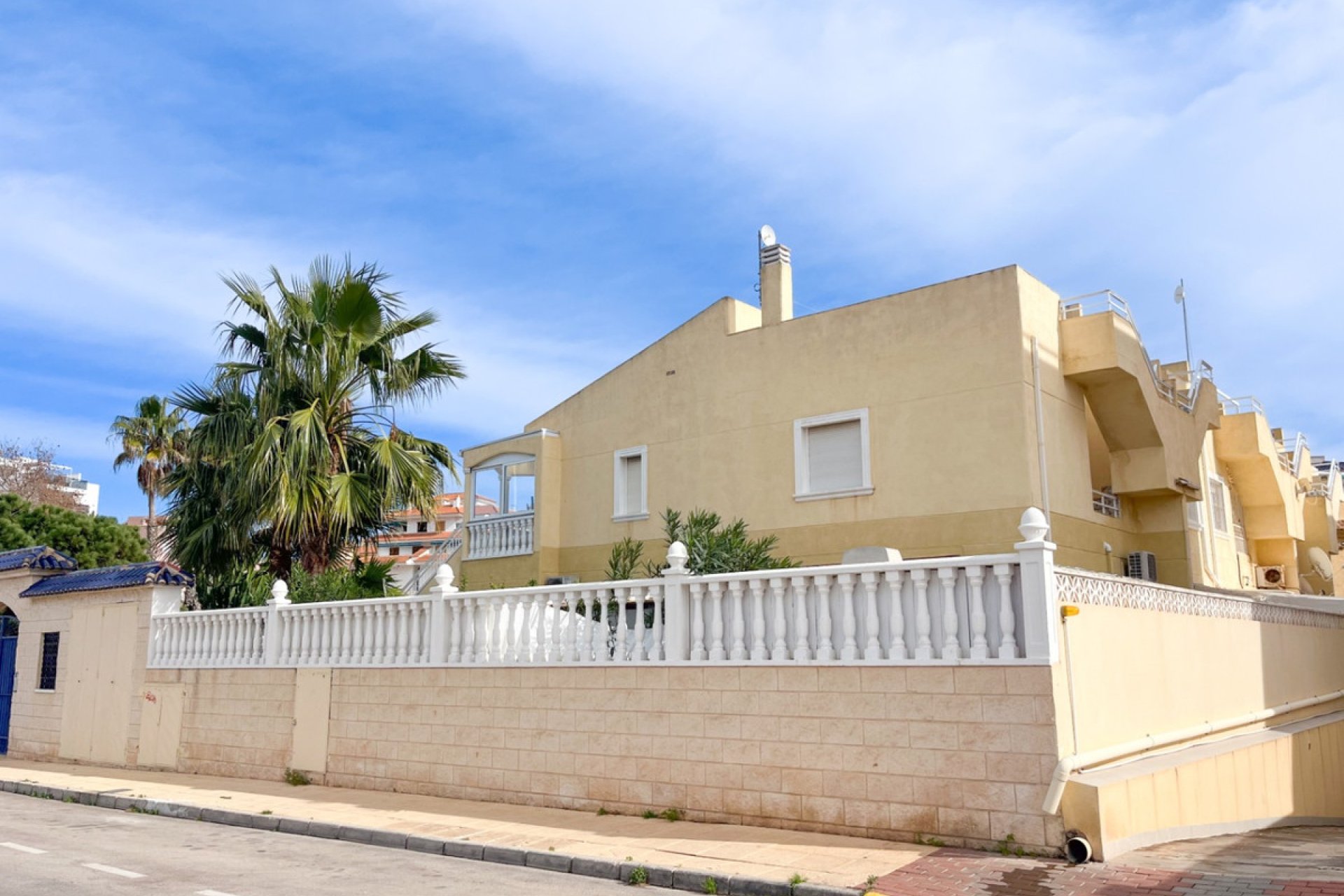 Használt ingatlanok - Apartman / lakás -
Torrevieja - La Mata