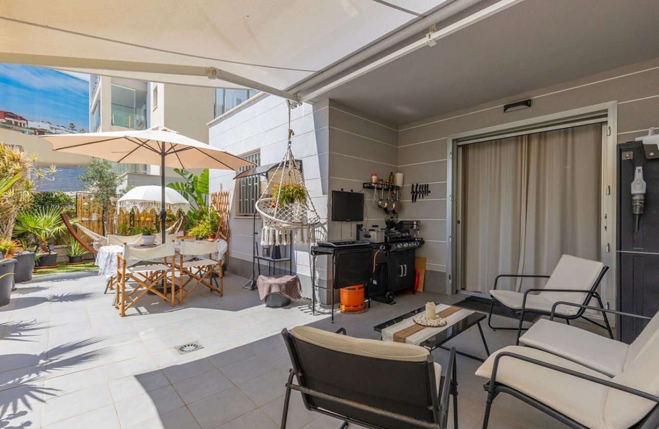 Használt ingatlanok - Apartman / lakás -
Torrevieja - La Mata