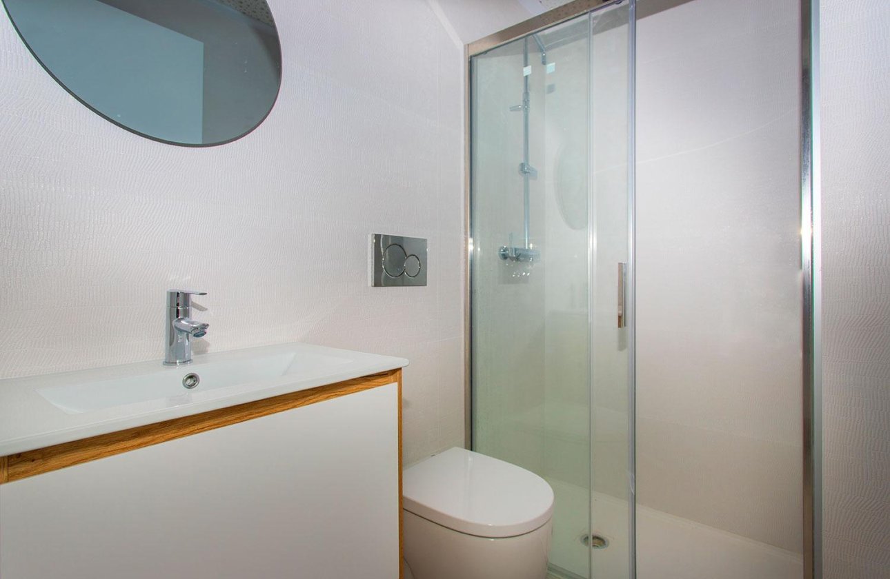 Használt ingatlanok - Apartman / lakás -
Torrevieja - Paseo maritimo