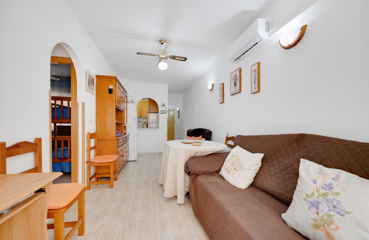 Használt ingatlanok - Apartman / lakás -
Torrevieja - Playa del Cura