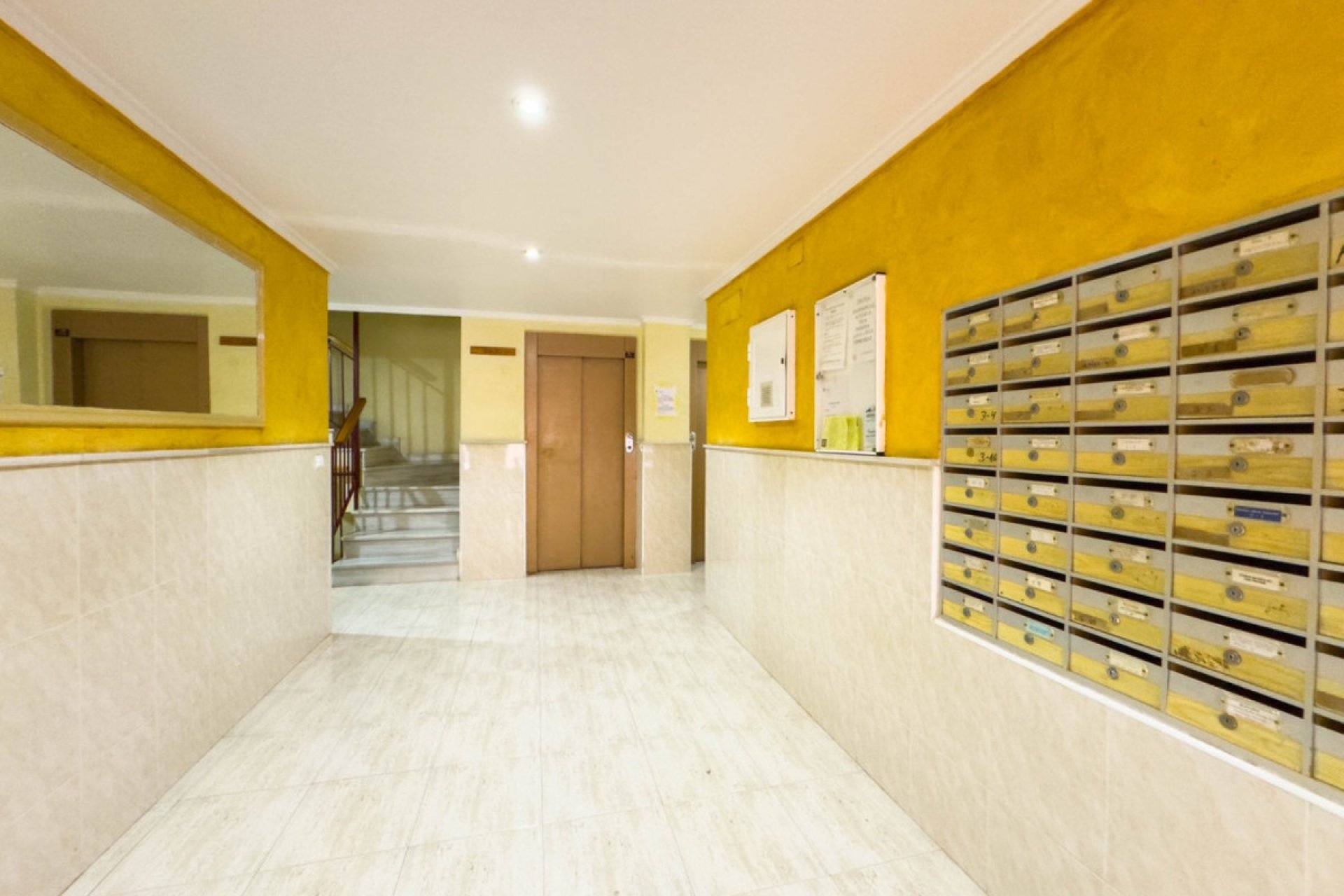 Használt ingatlanok - Apartman / lakás -
Torrevieja - Playa del Cura