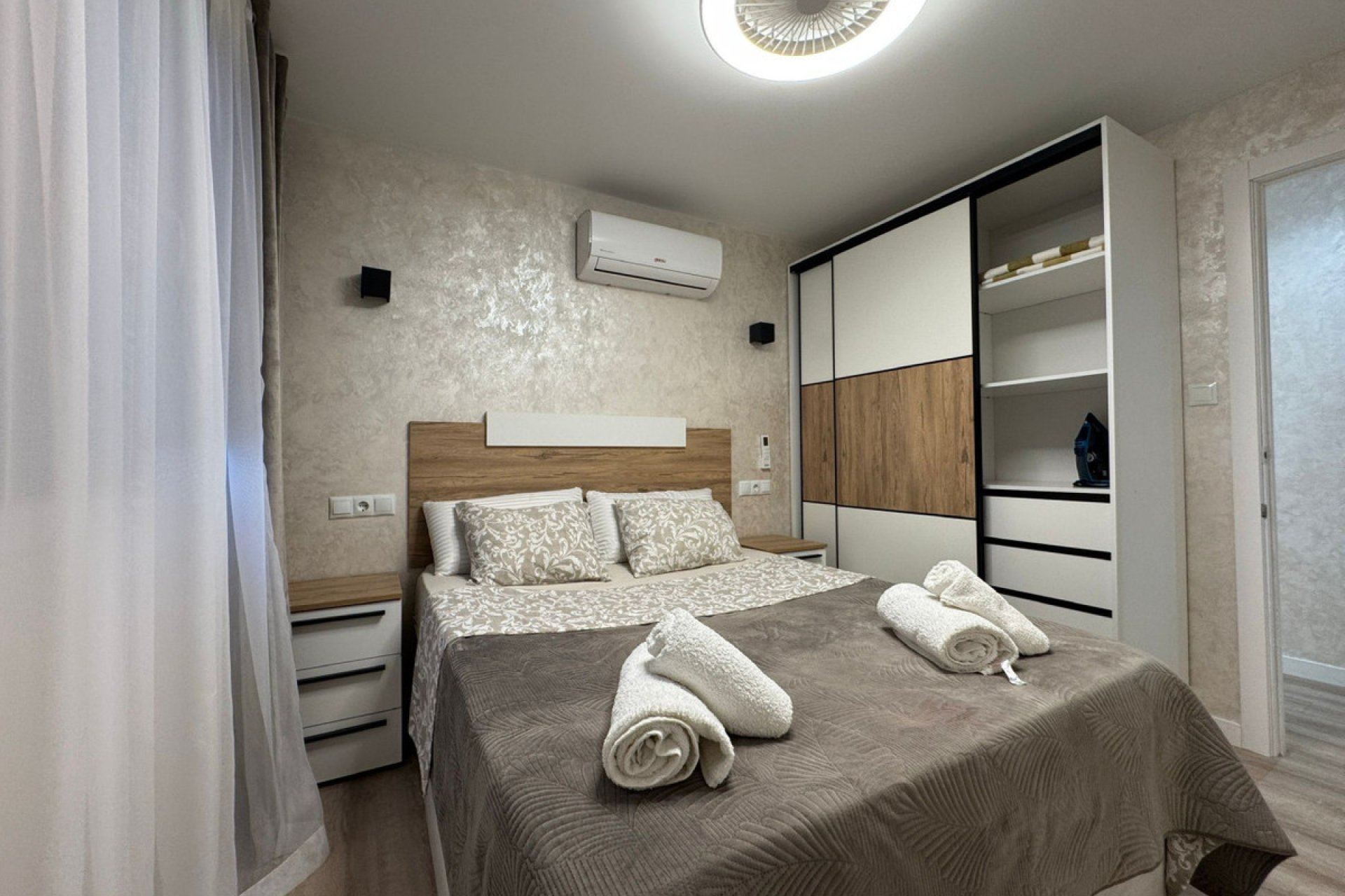 Használt ingatlanok - Apartman / lakás -
Torrevieja - Playa del Cura