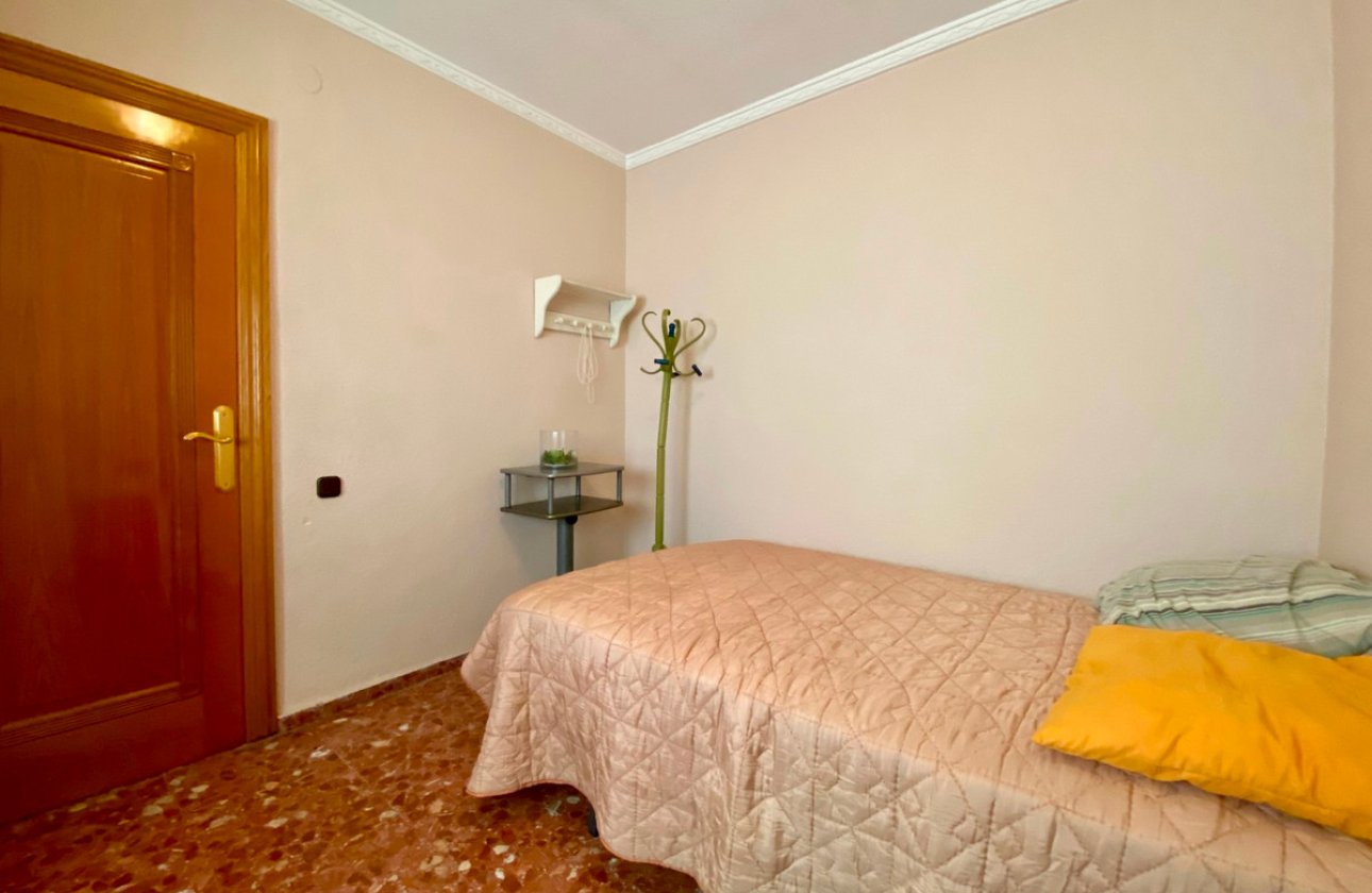 Használt ingatlanok - Apartman / lakás -
Torrevieja - Playa del Cura