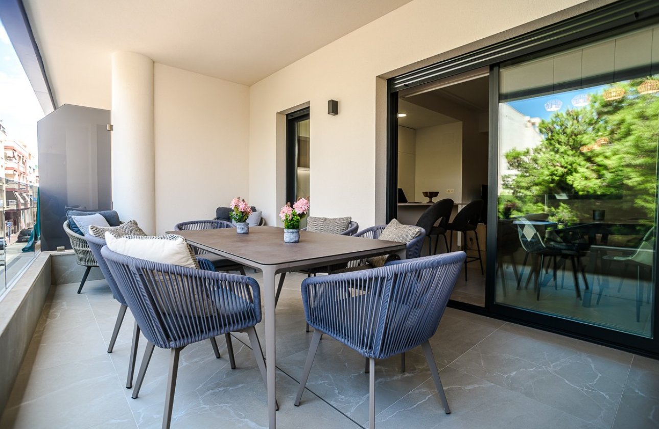 Használt ingatlanok - Apartman / lakás -
Torrevieja - Playa del Cura