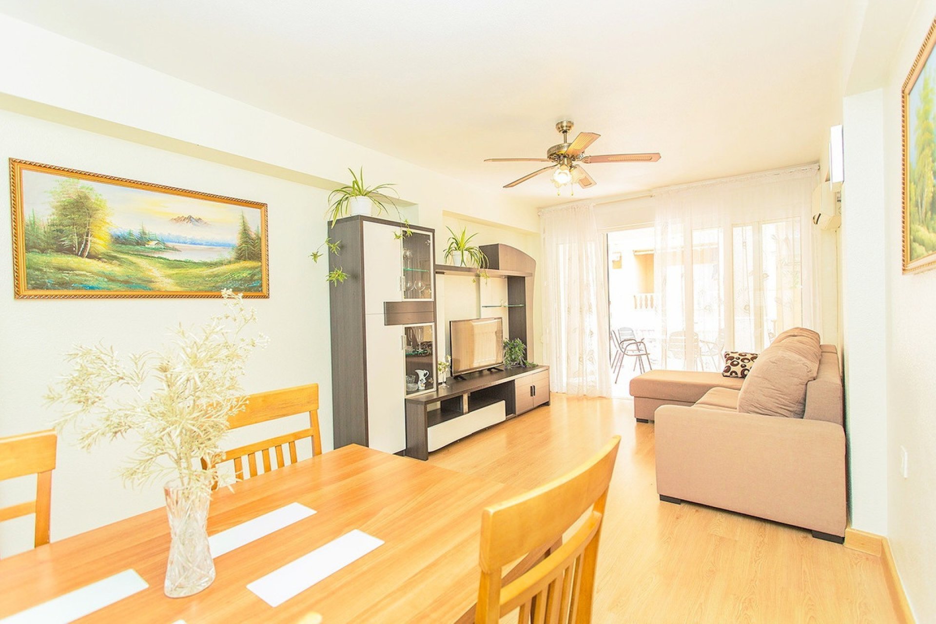 Használt ingatlanok - Apartman / lakás -
Torrevieja - Playa del Cura